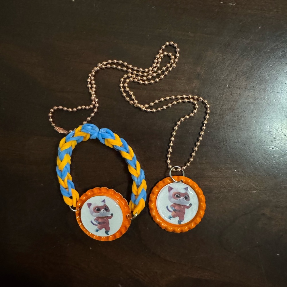 Super Kitties Bottle Cap Necklace and Bracelet